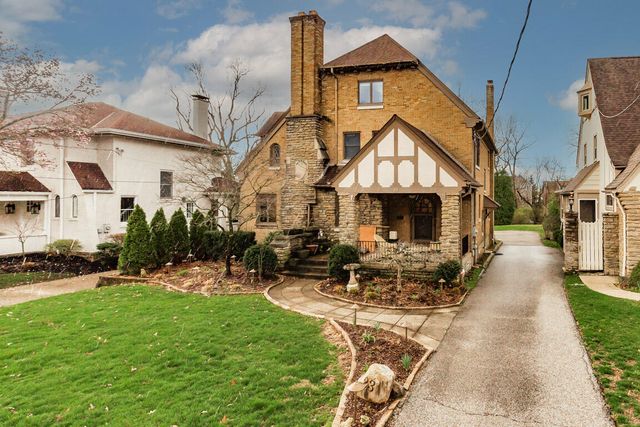 23 Fort Mitchell Avenue, Covington, KY 41011