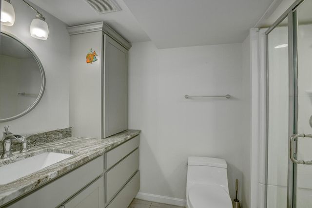 23 Fort Mitchell Avenue, Covington, KY 41011