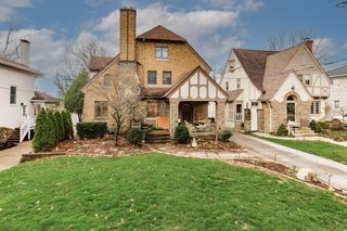 23 Fort Mitchell Avenue, Covington, KY 41011