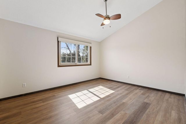 7604 Hampshire Avenue N, Brooklyn Park, MN 55428