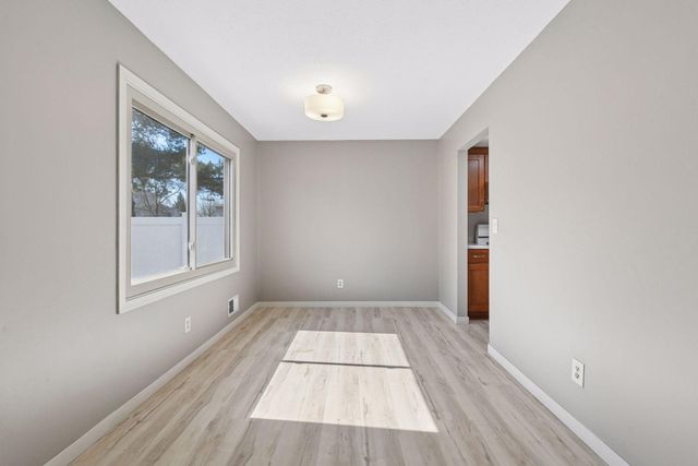 7604 Hampshire Avenue N, Brooklyn Park, MN 55428