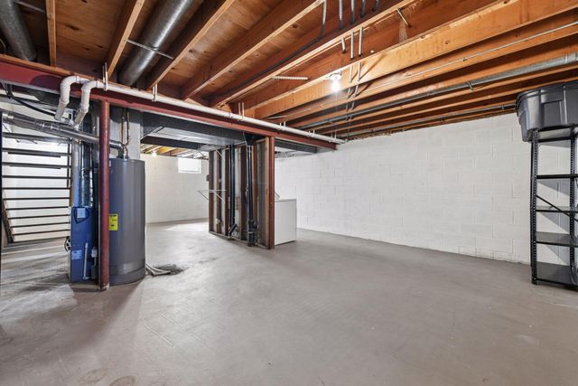 7604 Hampshire Avenue N, Brooklyn Park, MN 55428