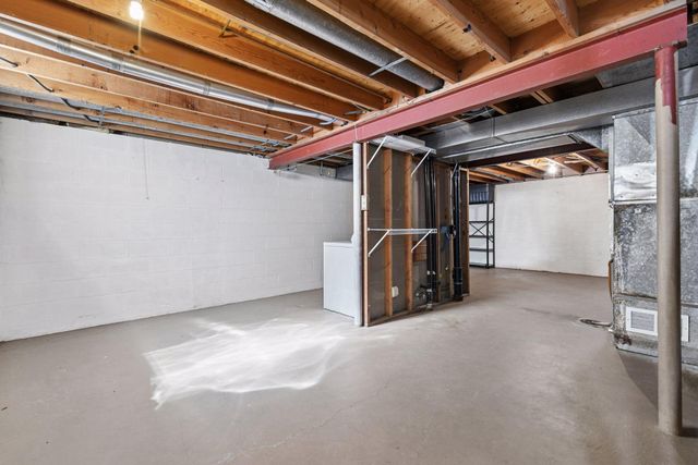 7604 Hampshire Avenue N, Brooklyn Park, MN 55428