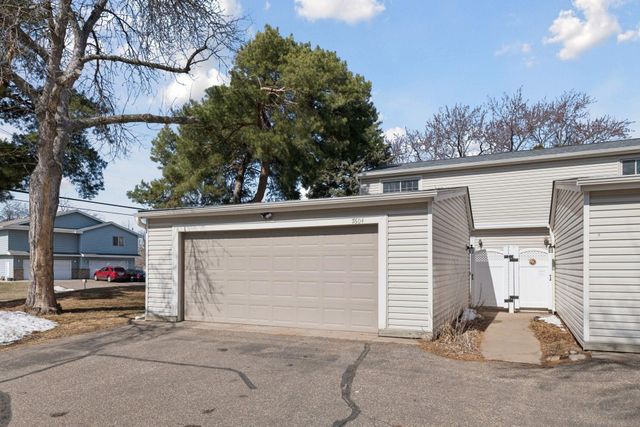 7604 Hampshire Avenue N, Brooklyn Park, MN 55428