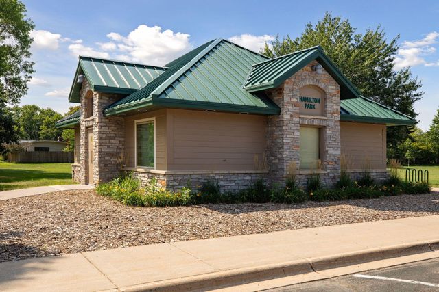 7604 Hampshire Avenue N, Brooklyn Park, MN 55428