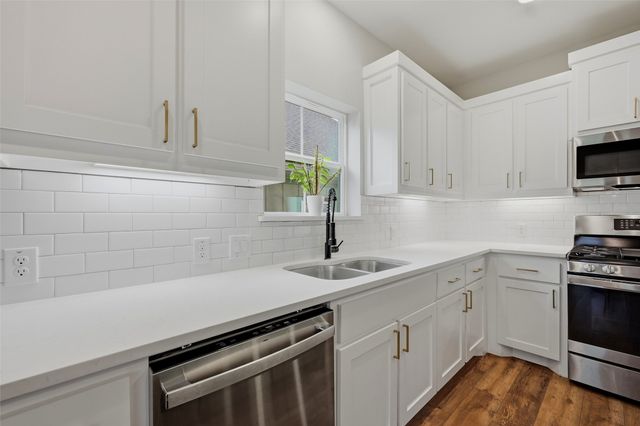 4919 Dry Creek, Sherman, TX 75092