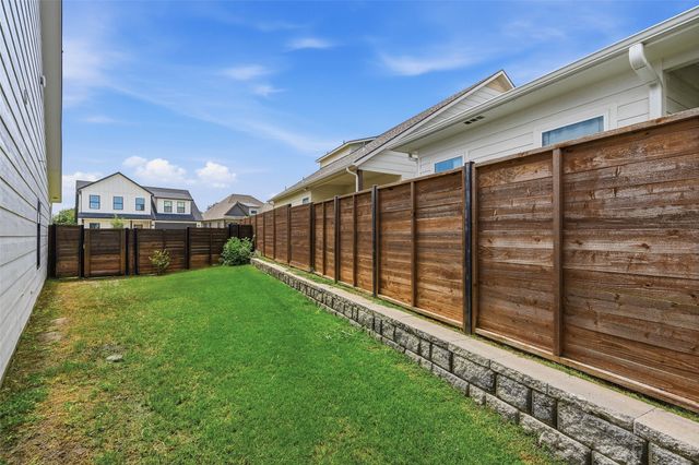 4919 Dry Creek, Sherman, TX 75092
