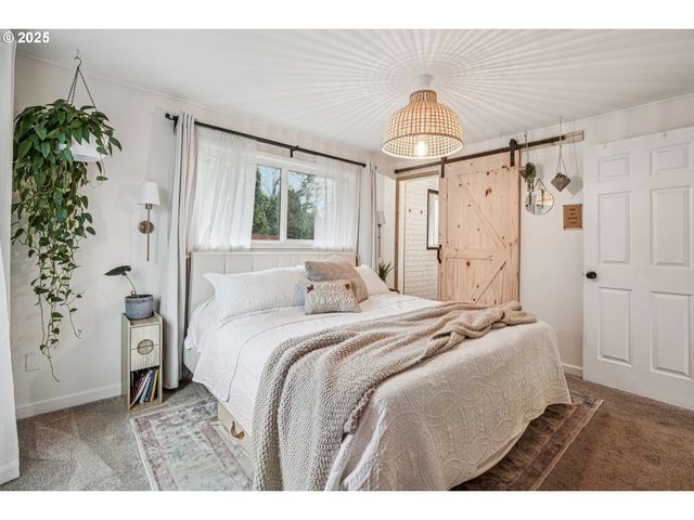 171 Ne 18TH St, Gresham, OR 97030