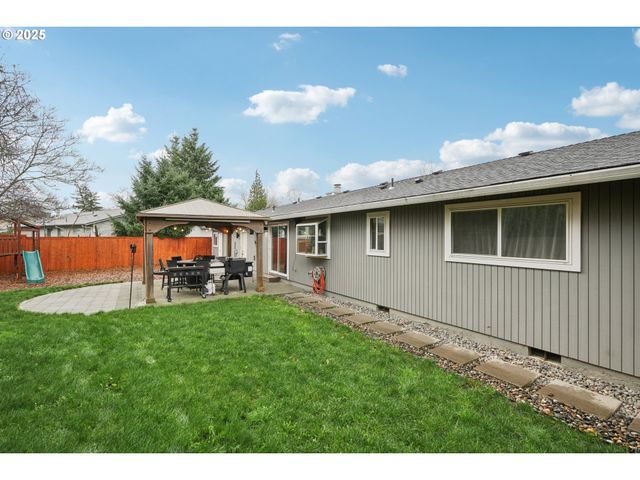 171 Ne 18TH St, Gresham, OR 97030