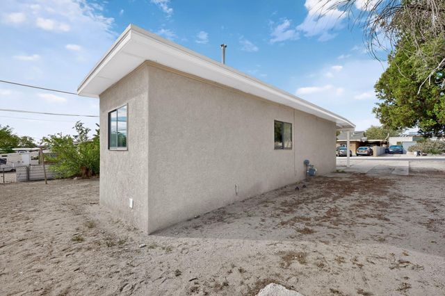 1500 Alamo Avenue SE, Albuquerque, NM 87106