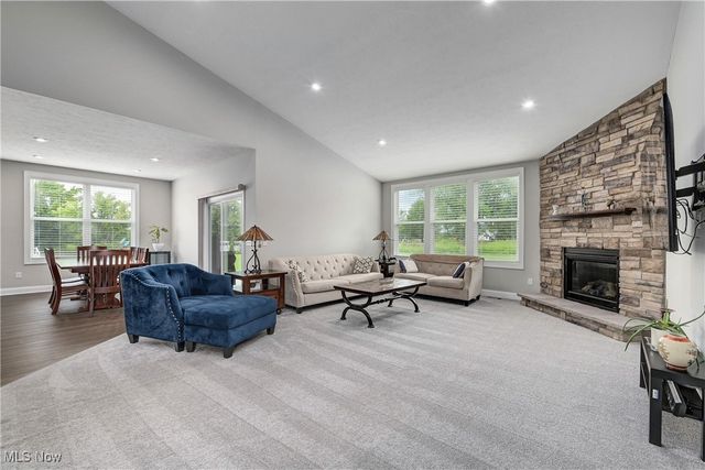 1343 Skyland Falls Boulevard, Hinckley, OH 44233