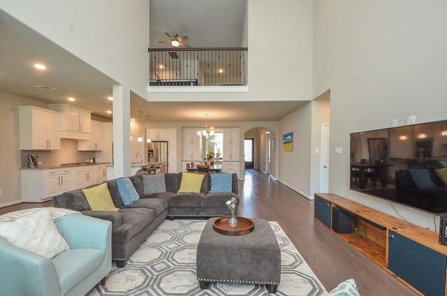 3711 Lake Falls Drive, Fulshear, TX 77441