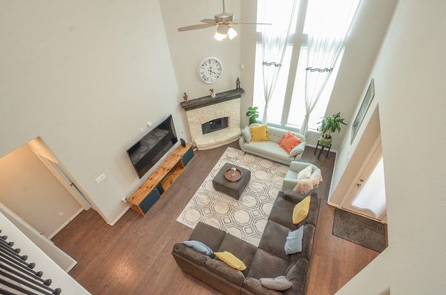 3711 Lake Falls Drive, Fulshear, TX 77441