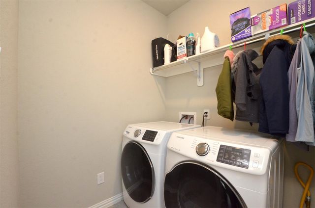 3711 Lake Falls Drive, Fulshear, TX 77441