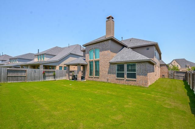 3711 Lake Falls Drive, Fulshear, TX 77441