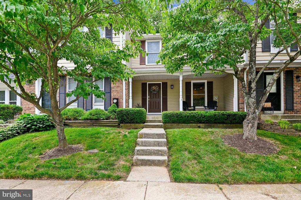 Image 2 of property listing at 553 BAY DALE CT, Arnold, MD 21012