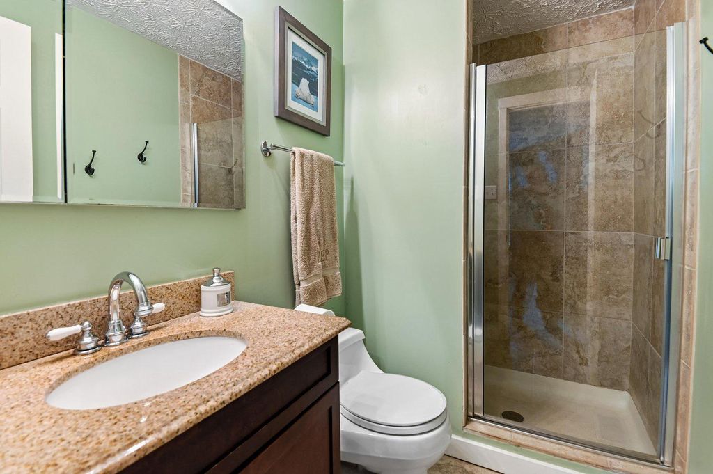 Image 28 of property listing at 553 BAY DALE CT, Arnold, MD 21012