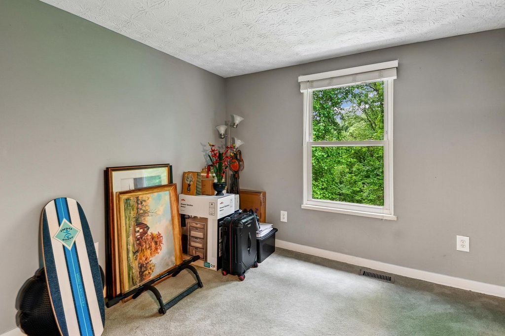 Image 33 of property listing at 553 BAY DALE CT, Arnold, MD 21012