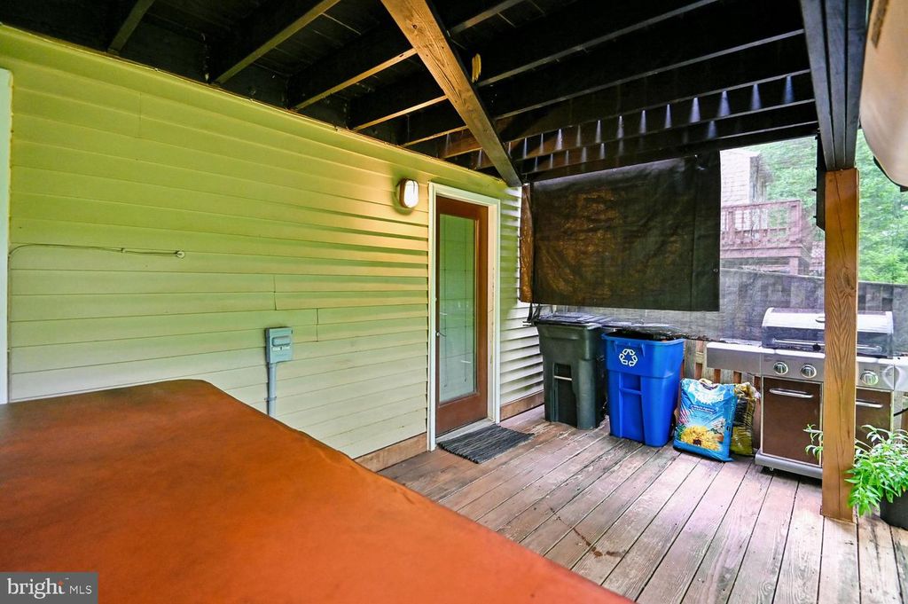 Image 47 of property listing at 553 BAY DALE CT, Arnold, MD 21012