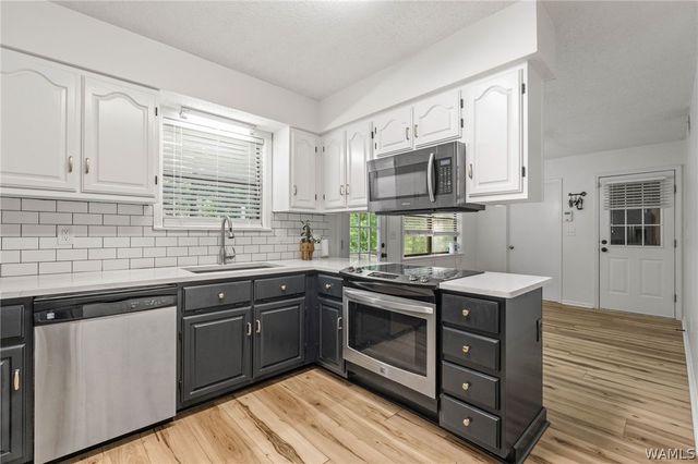 6219 37th Court NE, Tuscaloosa, AL 35406