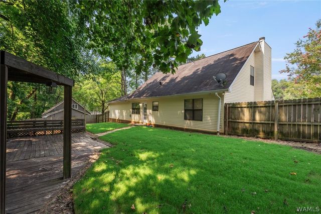 6219 37th Court NE, Tuscaloosa, AL 35406