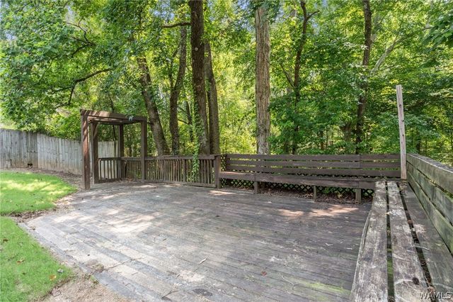 6219 37th Court NE, Tuscaloosa, AL 35406