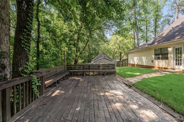 6219 37th Court NE, Tuscaloosa, AL 35406