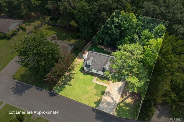 6219 37th Court NE, Tuscaloosa, AL 35406