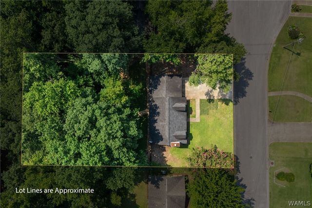 6219 37th Court NE, Tuscaloosa, AL 35406