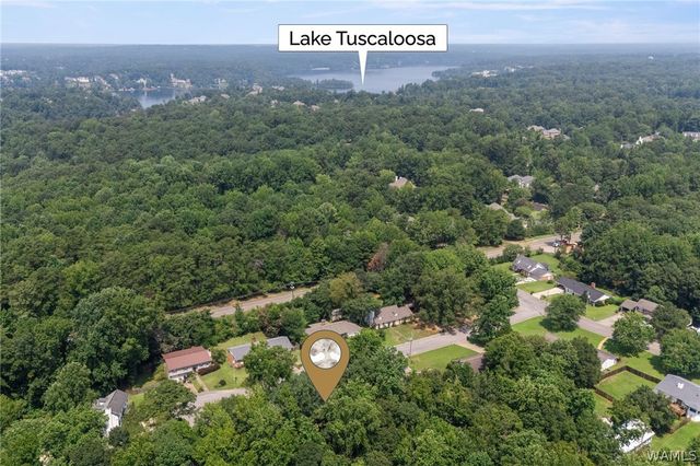 6219 37th Court NE, Tuscaloosa, AL 35406