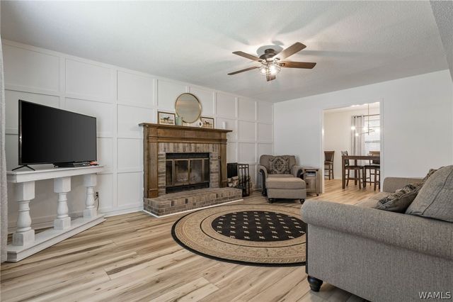 6219 37th Court NE, Tuscaloosa, AL 35406