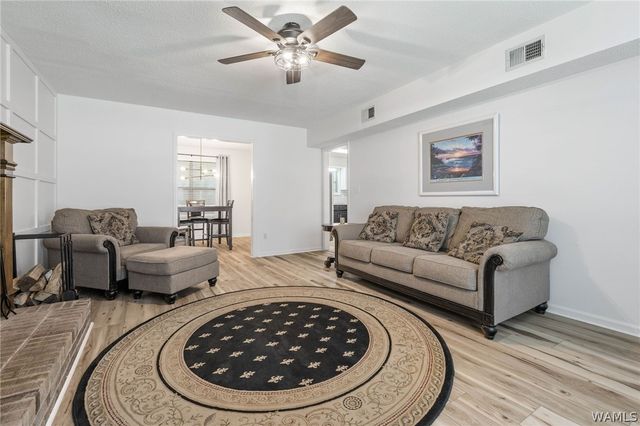 6219 37th Court NE, Tuscaloosa, AL 35406