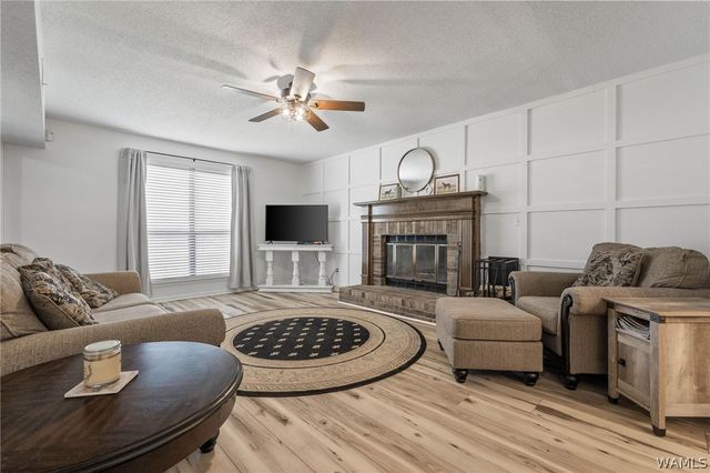 6219 37th Court NE, Tuscaloosa, AL 35406