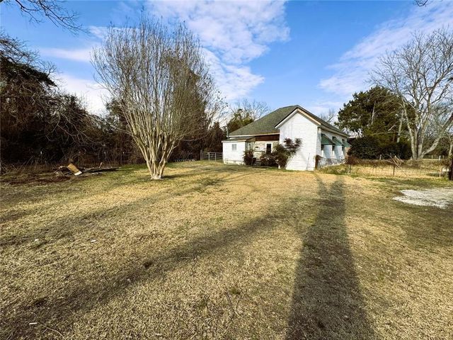 209 Old Perry Road, Marshallville, GA 31057