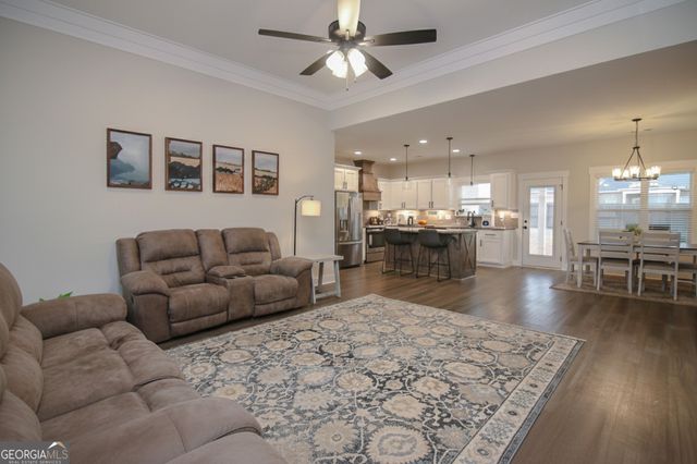 101 Lighterknot Trail, Perry, GA 31069