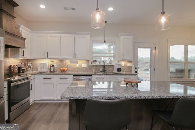 101 Lighterknot Trail, Perry, GA 31069