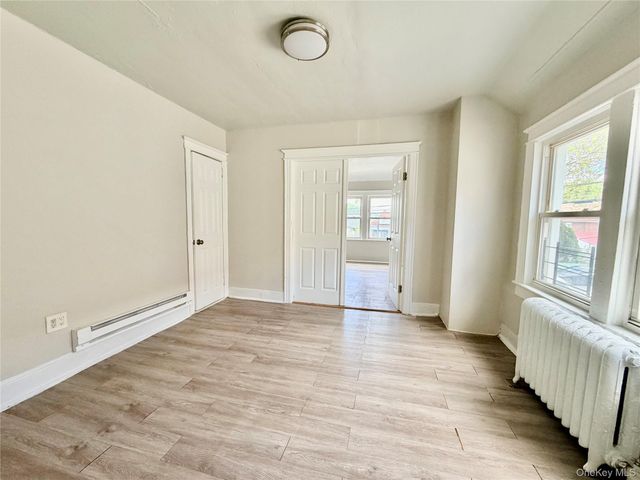 324 UNDERHILL AVE, Bronx, NY 10473