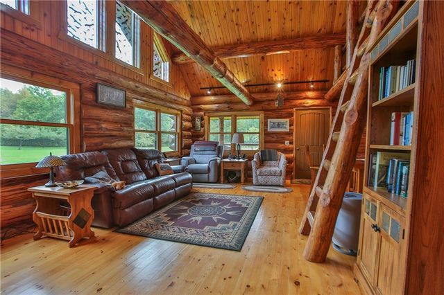 247125 Nehrbass Road, Athens, WI 54411