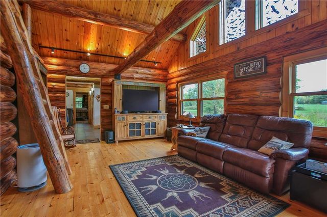 247125 Nehrbass Road, Athens, WI 54411