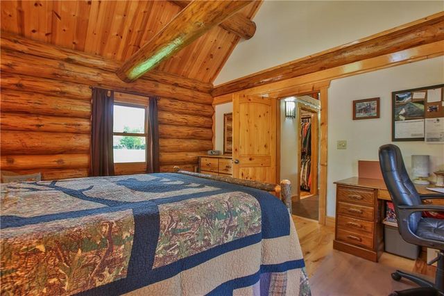 247125 Nehrbass Road, Athens, WI 54411