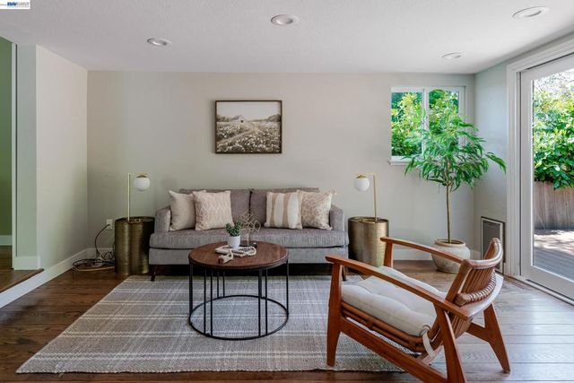 3488 Brookdale Blvd, Castro Valley, CA 94546