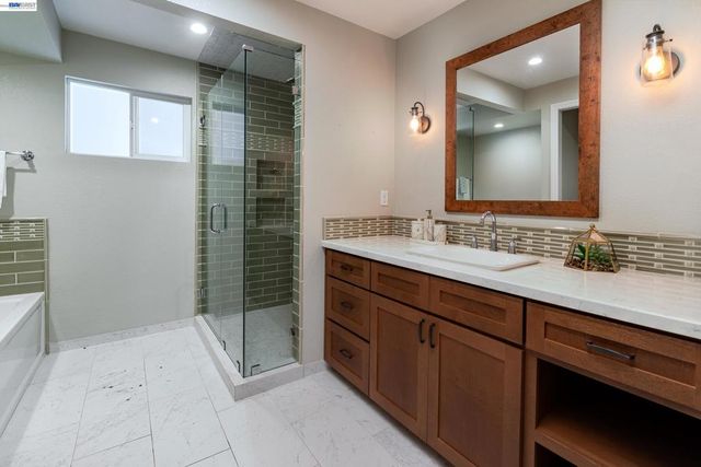 3488 Brookdale Blvd, Castro Valley, CA 94546