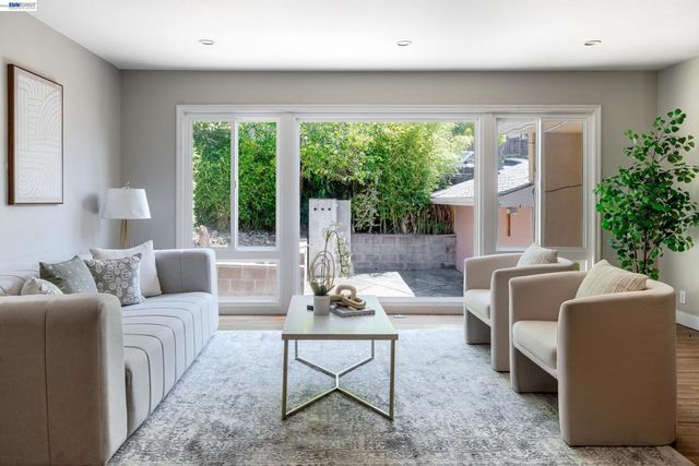 3488 Brookdale Blvd, Castro Valley, CA 94546