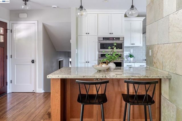 3488 Brookdale Blvd, Castro Valley, CA 94546