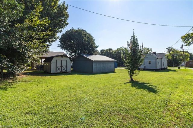 1702 Walford Street, Lexington, NC 27292