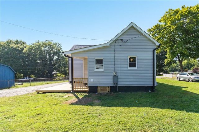 1702 Walford Street, Lexington, NC 27292