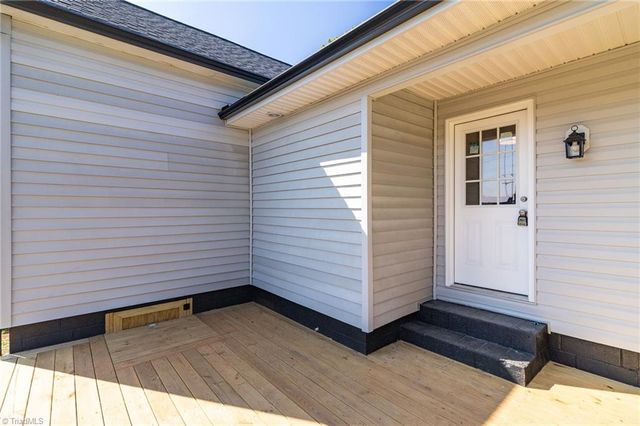 1702 Walford Street, Lexington, NC 27292