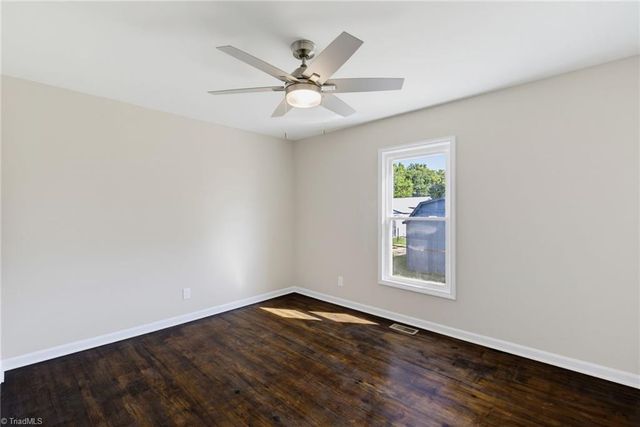 1702 Walford Street, Lexington, NC 27292