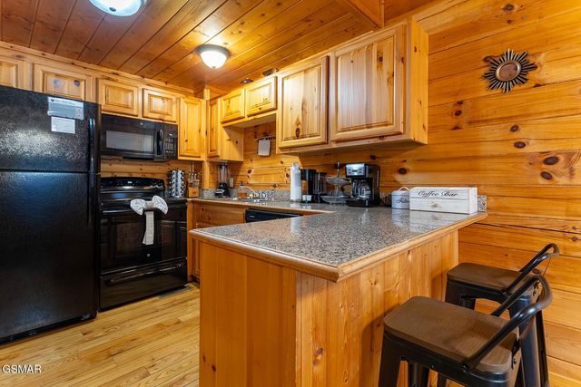 1511 Rainbow Ridge Way, Sevierville, TN 37862