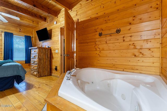 1511 Rainbow Ridge Way, Sevierville, TN 37862